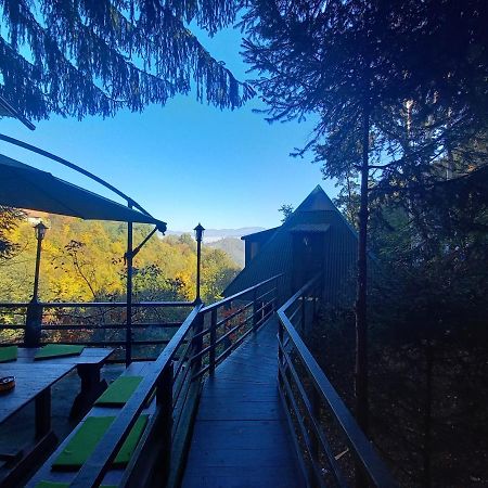 Vila Pyramid Visoko Exteriér fotografie