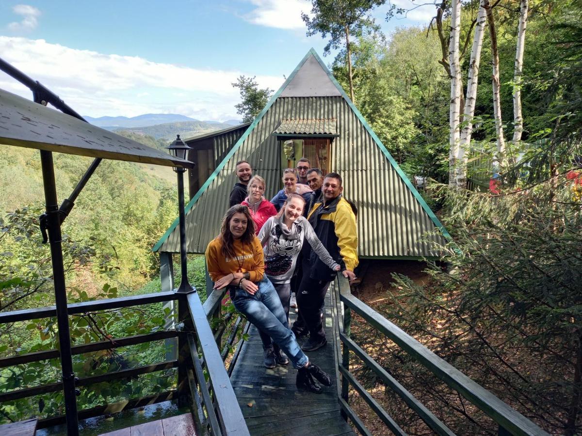 Vila Pyramid Visoko Exteriér fotografie